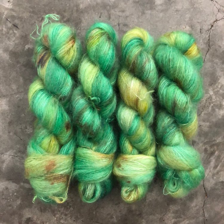 Turning Leaves (Forest Green)