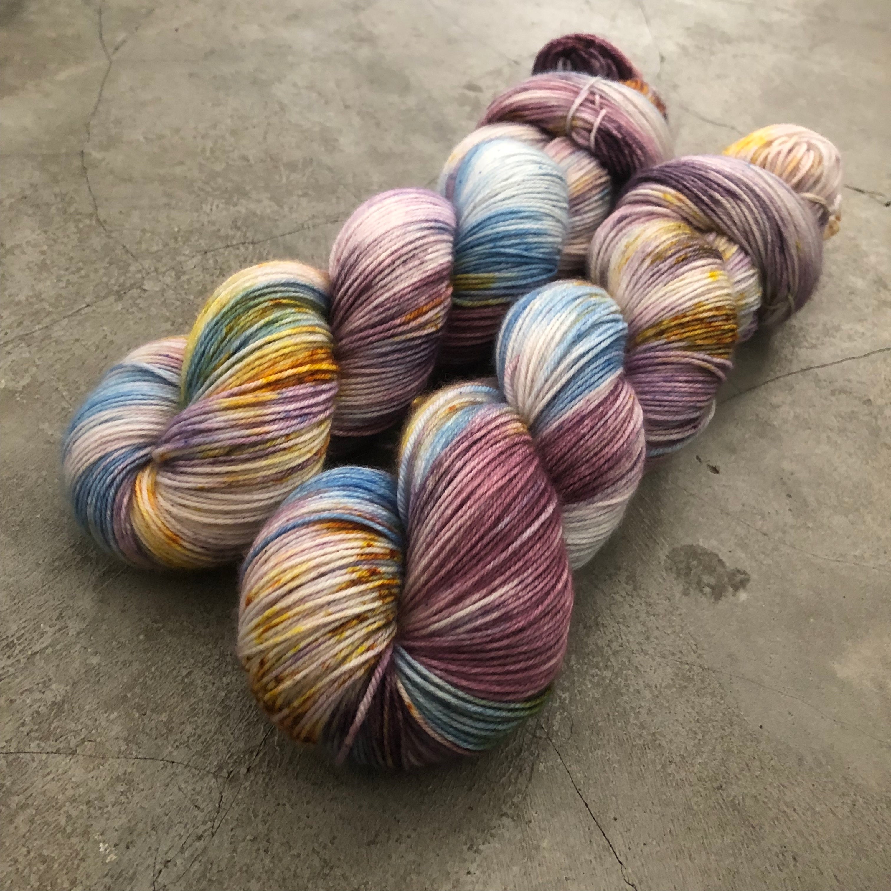 Fresh Figs in merino nylon blend